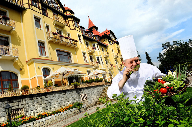 Grand Praha 4*